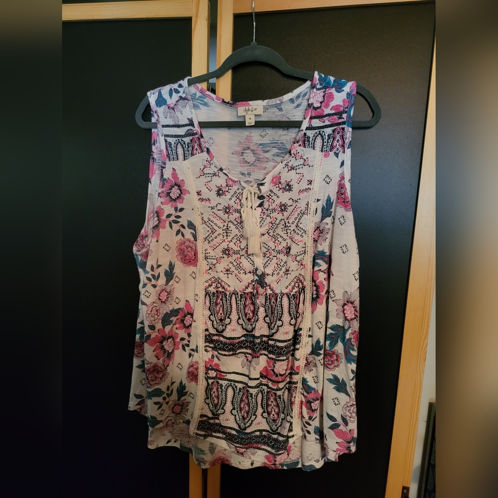 Style & CO Tank Top